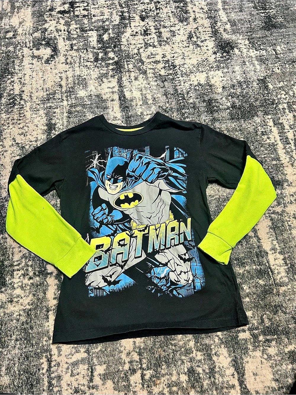 Batman Boys 10/12 Long Sleeve Graphic Tee